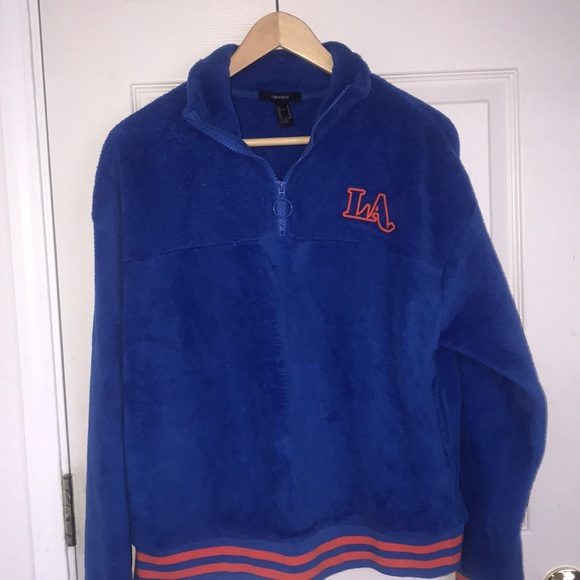 Sweater - Picture 1 of 4